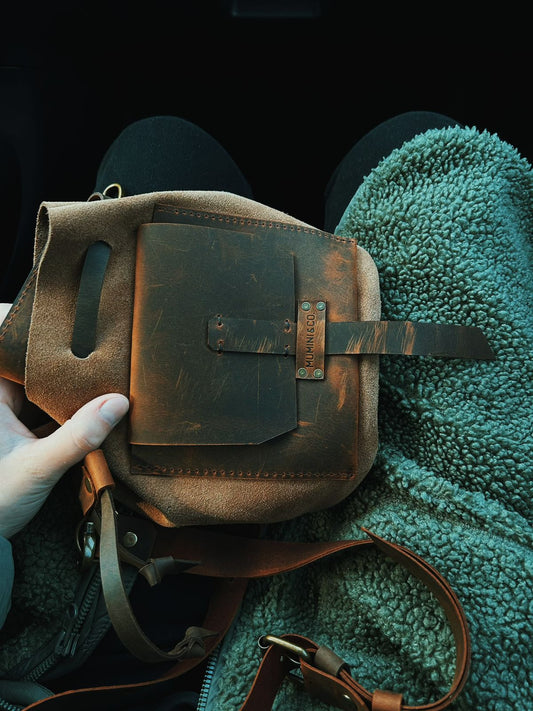 Factory-Made vs. Handmade Leather Bags: Which One is Right for You?