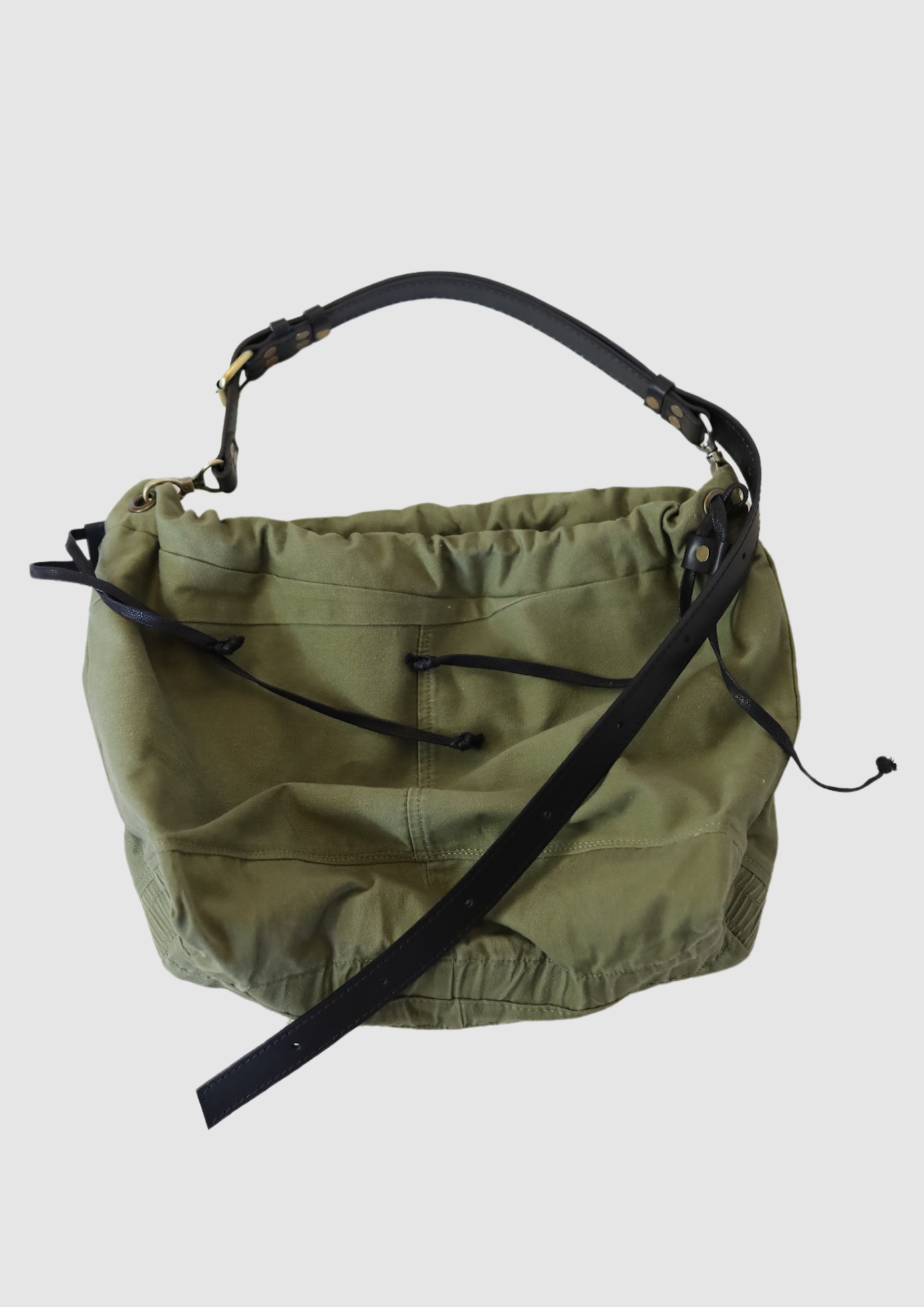 Eco-friendly upcycled bag made from repurposed materials – sustainable handmade tote with unique design. Perfect for everyday use, zero-waste fashion accessory