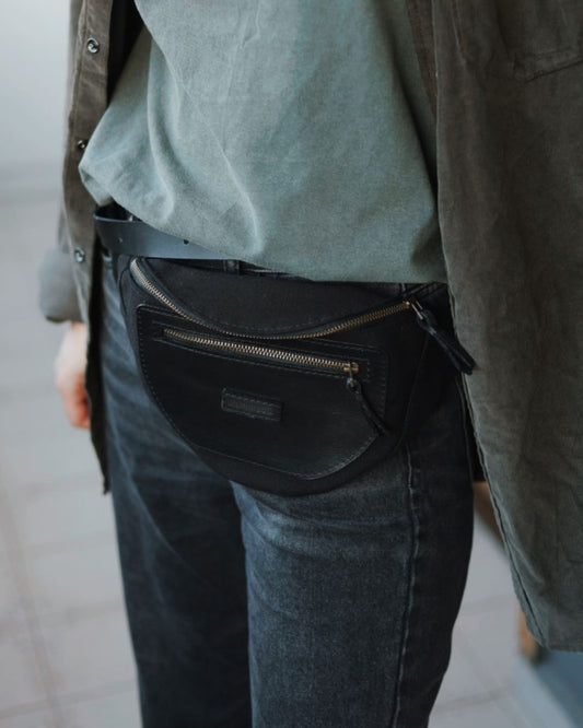 Fanny pack