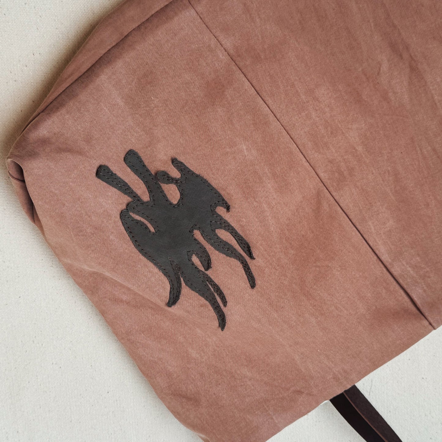 Tote 04